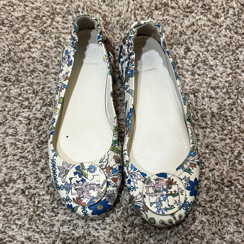 Tory Burch Cream Floral Leather Ballet Flats with Blue Accents